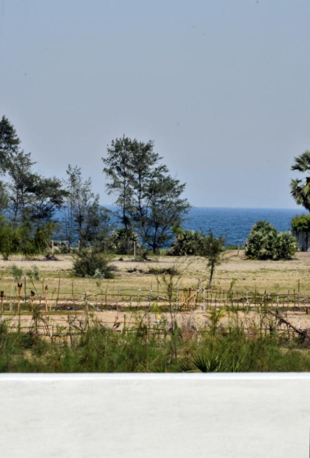 Dkv Beach View Bahur Eksteriør billede